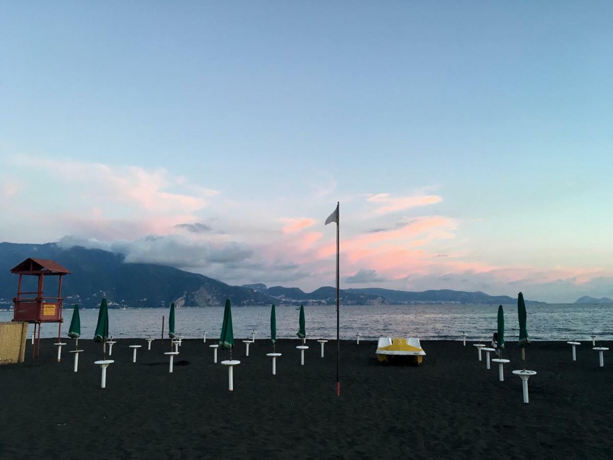 La Casa Di Marcello Daire Torre Annunziata Dış mekan fotoğraf